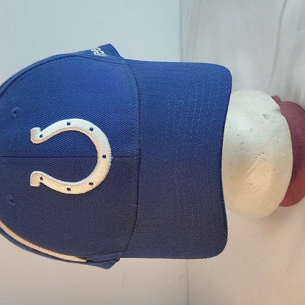 Hat - Picture 7 of 8